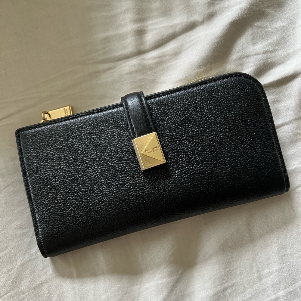 Kate Spade Deco Zip Slim Wallet